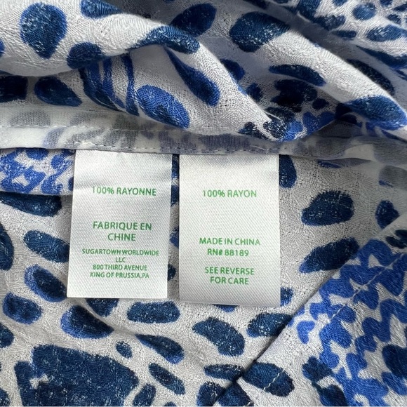 Lilly Pulitzer Elsa Button Down Flowy Blouse Blue White Fish Print, Size Small - Picture 7 of 10